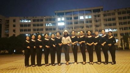 微笑傳遞語(yǔ)言，文明傳播信念——記文學(xué)院秘書學(xué)天使禮儀隊(duì)服務(wù)2017年中國(guó)大學(xué)生武術(shù)錦標(biāo)賽